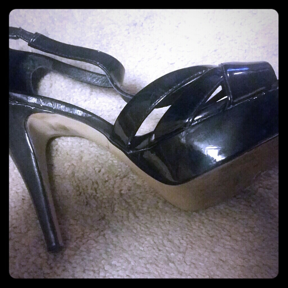Steve Madden Black Patent Leather 9.5 worn once